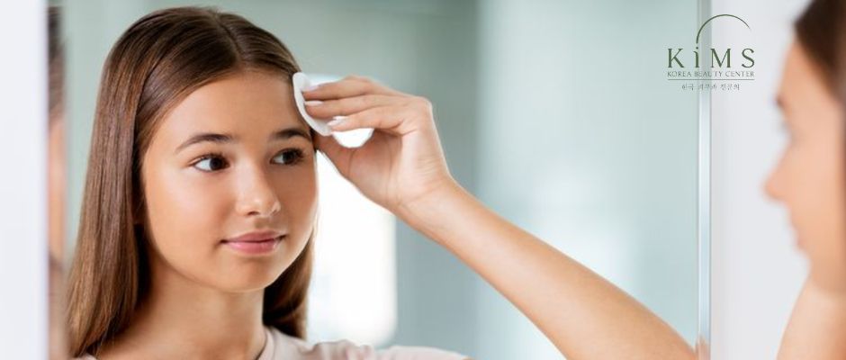 Các bước skincare cho tuổi dậy thì sáng và tối