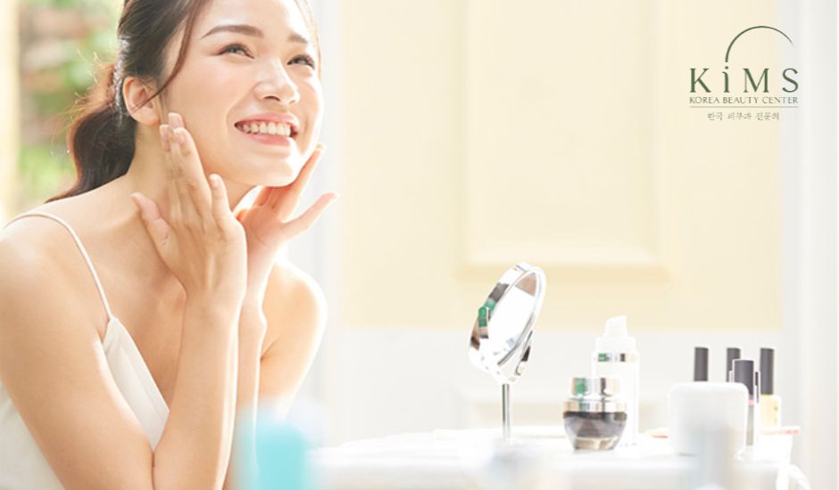 Cách chọn mỹ phẩm cho da dầu mụn.