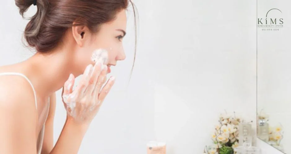 Vệ sinh da sau khi sử dụng kem đánh răng.